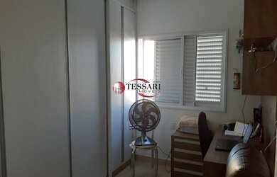 Imagem: O apartamento possui 3 Dormitórios, 2 Banheiros, 2 Vagas na