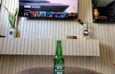 Imagem: A casa possui 2 Dormitórios, 1 Banheiro, 1 Vaga na garagem