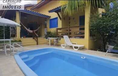 Imagem: A casa em condomínio possui 4 Dormitórios, 3 Banheiros, 3