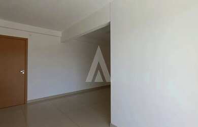 Imagem 11: Apartamento, composto por 2 quartos, 01 garagem, acesso com elevador no...