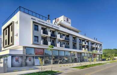 Imagem: O apartamento possui 1 Dormitório, 1 Banheiro, 1 Vaga na garagem