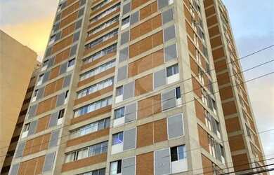 Imagem: O apartamento possui 3 Dormitórios, 4 Banheiros, 2 Vagas na