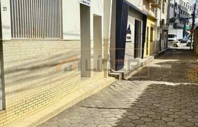 Imagem: A casa possui 2 Dormitórios, 1 Banheiro, 91m² de Área e