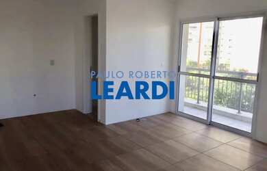 Imagem: O depósito possui 1 Vaga na garagem e 36m² de Área e está