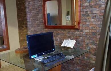 Imagem 2: Casa mobiliada com 4/4 na João Balbi com energia solar