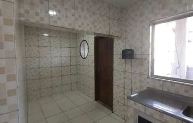 Imagem: A casa possui 3 Dormitórios, 1 Banheiro e 110m² de Área e