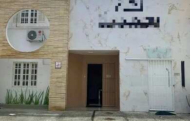 Imagem: A casa possui 5 Dormitórios, 4 Banheiros, 3 Vagas na garagem