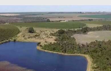 Imagem 15: Fazenda à venda, 10 quartos, 1 suíte, Área Rural de Unaí - Unaí/MG