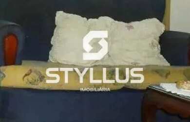 Imagem: A casa possui 3 Dormitórios, 3 Banheiros, 5 Vagas na garagem