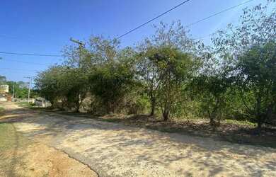 Imagem: O terreno possui 546m² de Área e está localizado em Barreira