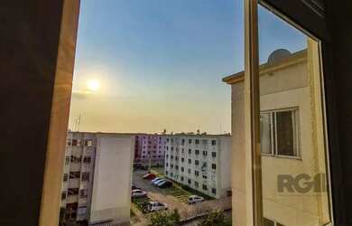 Imagem: O apartamento possui 1 Dormitório, 1 Banheiro, 1 Vaga na garagem