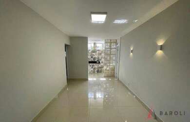 Imagem: O apartamento possui 2 Dormitórios, 1 Banheiro e 50m² de Área