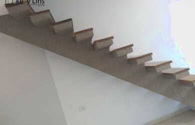 Imagem 6: Belíssimo sobrado, novo com escritura registrada, ótima localização, aceita negociação. Ve