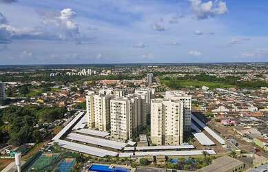 Imagem: O apartamento possui 3 Dormitórios, 1 Banheiro, 1 Vaga na garagem