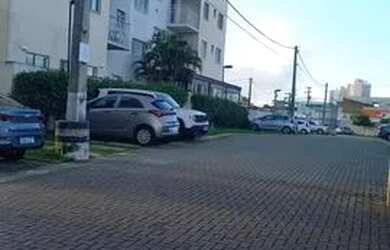 Imagem: O apartamento possui 3 Dormitórios, 2 Banheiros, 1 Vaga na