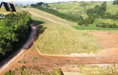 Imagem: O terreno possui 1.000m² de Área, Imóvel novo e está localizado