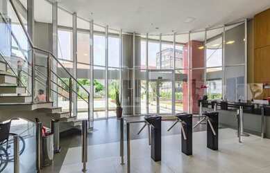 Imagem: O depósito possui 1 Vaga na garagem e 35m² de Área e está