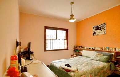 Imagem 9: APARTAMENTO DE 140M² COM QUATRO DORMITÓRIOS (DUAS SUÍTES), CINCO BANHEIROS E TRÊS VAGAS Á