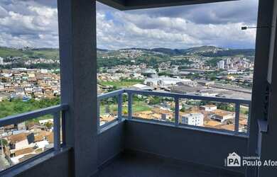 Imagem: O apartamento possui 3 Dormitórios, 1 Banheiro, 2 Vagas na