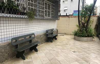 Imagem: O apartamento possui 2 Dormitórios, 2 Banheiros, 60m² de Área