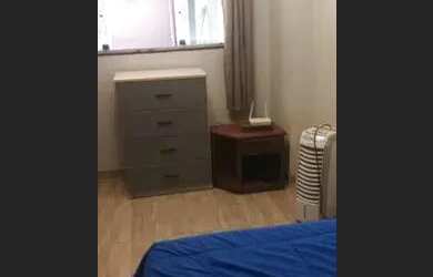 Imagem: A casa possui 2 Dormitórios, 2 Banheiros, 1 Vaga na garagem