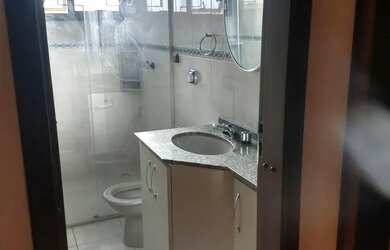 Imagem: A casa em condomínio possui 4 Dormitórios, 3 Banheiros, 3