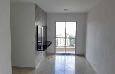 Imagem: O apartamento possui 2 Dormitórios, 2 Banheiros, 2 Vagas na