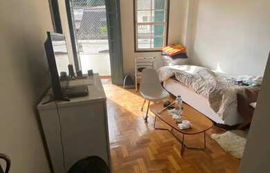 Imagem 1: Apto Centro, local nobre, frente Palácio de Cristal, excelente preço - Petrópolis - RJ