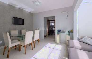 Imagem: A casa possui 4 Dormitórios, 5 Banheiros, 3 Vagas na garagem