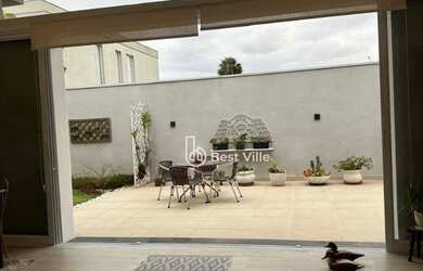 Imagem 10: Linda casa semi térrea à venda com 3 suítes, 271,97m² de área construída...