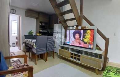 Imagem: A casa possui 2 Dormitórios, 1 Banheiro, 1 Vaga na garagem