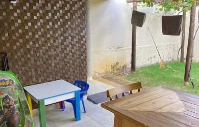 Imagem 2: Vendo Casa no Belvedere. Churrasqueira, Varanda, 180m² de Áreae1 Vaga...