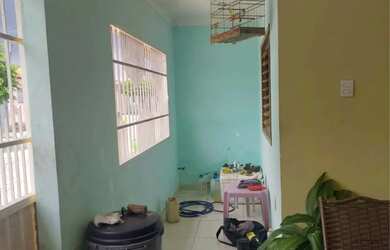 Imagem: A casa possui 2 Dormitórios, 1 Banheiro e está localizado