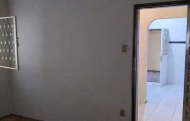 Imagem 3: Bairro santa Rita casa com 3/4 Suite.Ponto comercial na frente/Aceita...