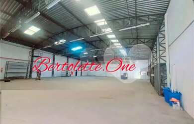 Imagem: O depósito possui 5 Vagas na garagem, 800m² de Área, Imóvel