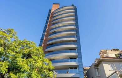 Imagem: O apartamento possui 3 Dormitórios, 5 Banheiros, 4 Vagas na