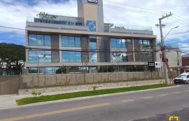 Imagem: O apartamento possui 1 Dormitório, 2 Banheiros, 2 Vagas na