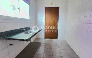 Imagem 4: Apartamento disponível para locação no bairro Tubalina