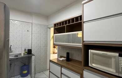 Imagem: O apartamento possui 3 Dormitórios, 2 Banheiros, 1 Vaga na