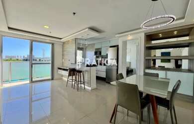 Imagem: O apartamento possui 2 Dormitórios, 3 Banheiros, 1 Vaga na