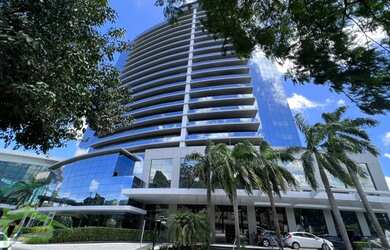 Imagem 3: Sala mobiliado no Edifício Cristal Tower, com 76m2