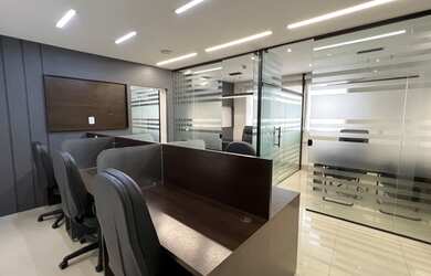 Imagem 1: Sala mobiliado no Edifício Cristal Tower, com 76m2