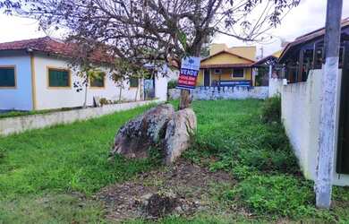 Imagem: O terreno possui 200m² de Área e está localizado em Prado