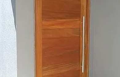 Imagem: A casa possui 2 Dormitórios, 1 Banheiro, 1 Vaga na garagem