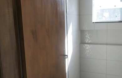 Imagem: A casa à venda possui 2 Dormitórios, 2 Banheiros, 2 Vagas