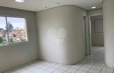Imagem: O apartamento à venda possui 2 Dormitórios, 1 Banheiro, 1