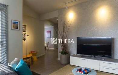 Imagem: O apartamento possui 2 Dormitórios, 2 Banheiros, 2 Vagas na