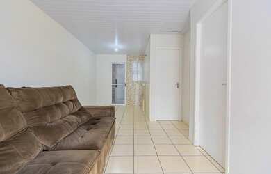 Imagem: A casa possui 2 Dormitórios, 1 Banheiro, 59m² de Área e