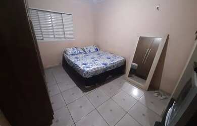 Imagem 4: Casa 2 quartos. 620m² de Áreae2 Dormitórios