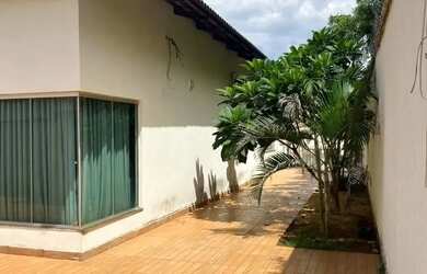 Imagem 11: Casa em Palmas. Piscina, Churrasqueira, Imóvel novoeGuarda roupa